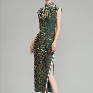 Elegant Sleeveless Dress with Gold Accents